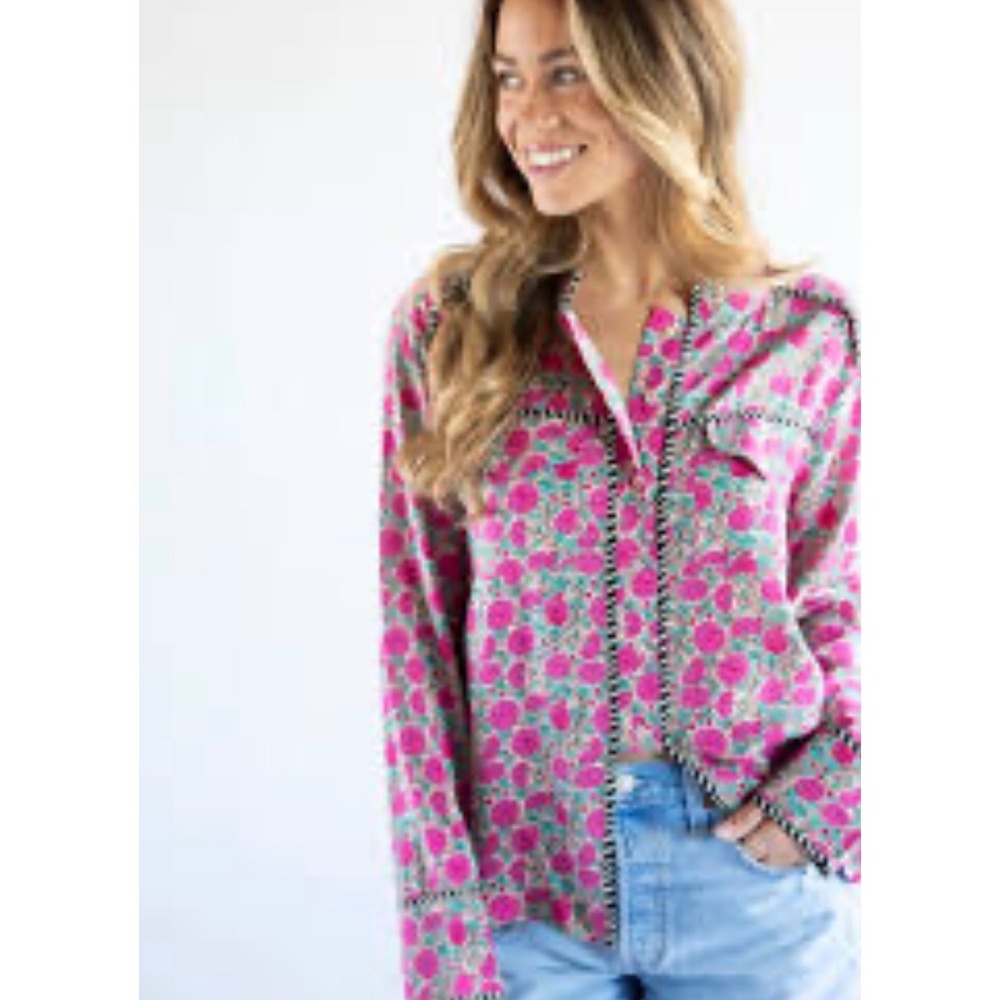 Natural Life button-down shirt pink green floral pattern black and white trim SM